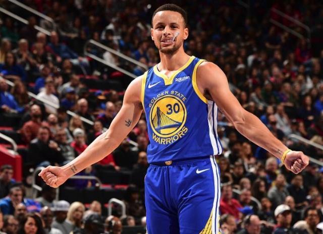 记者：申花本周二结束假期，重新集结备战今年的亚冠收官战（申花周二收假归队，重启集训冲刺本赛季亚冠收官战）