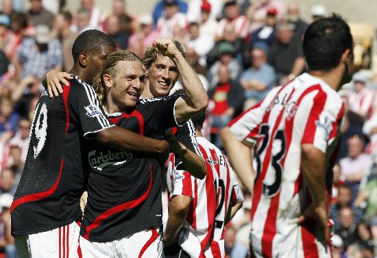 邓加：巴西球员和欧洲球员是不一样的，他们总想上场踢球