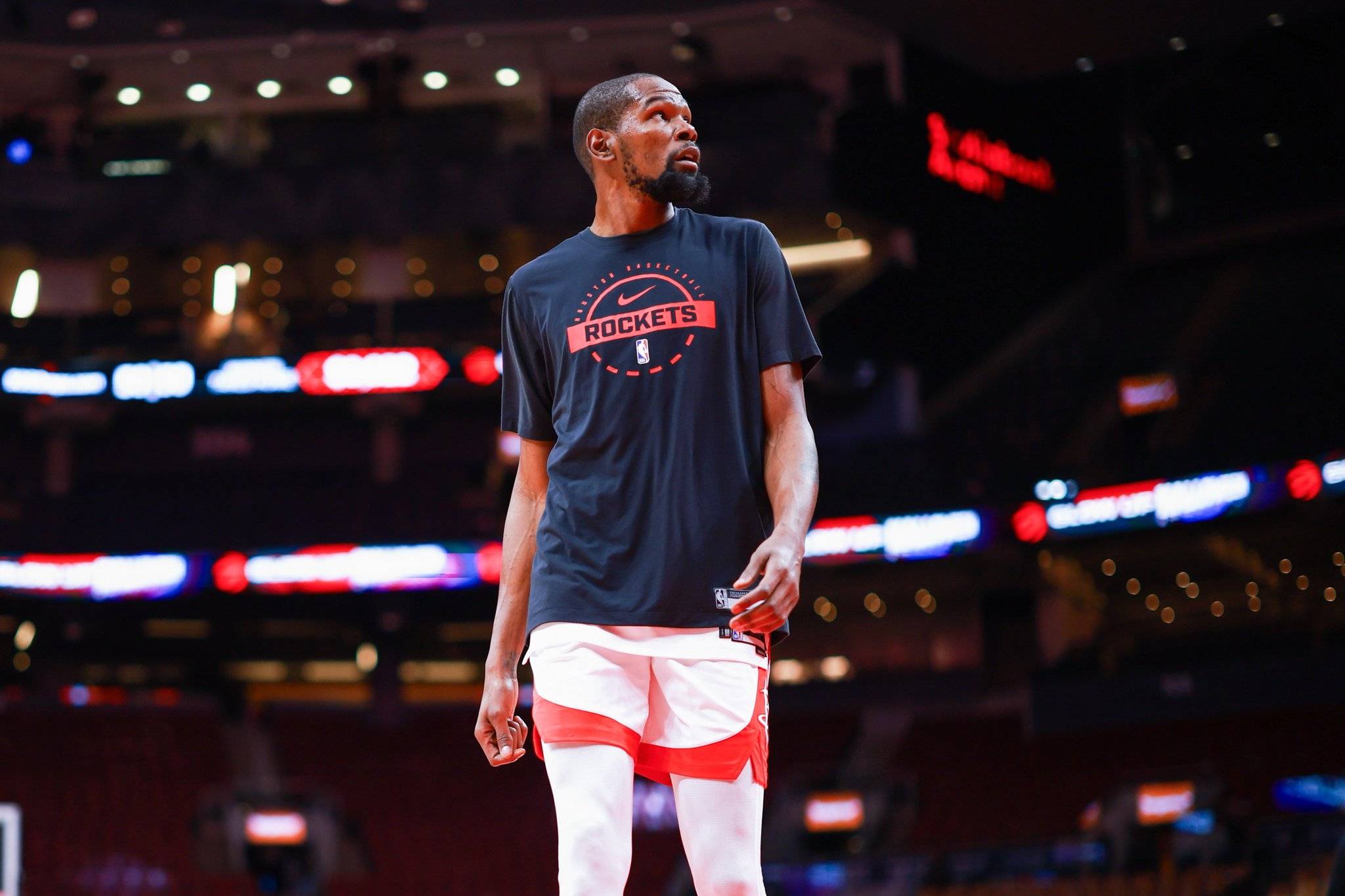 足球欧洲杯门将扑点成热点话题（欧洲杯门将扑点引发热议）