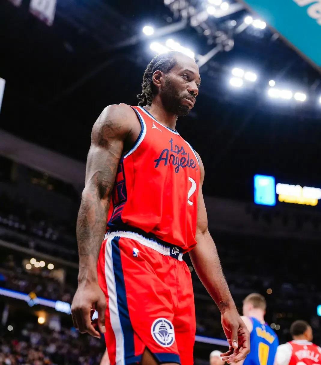 给力新援，加布里埃尔租借加盟海港，贡献11球5助攻（海港租借引进加布里埃尔：11球5助展现高效）